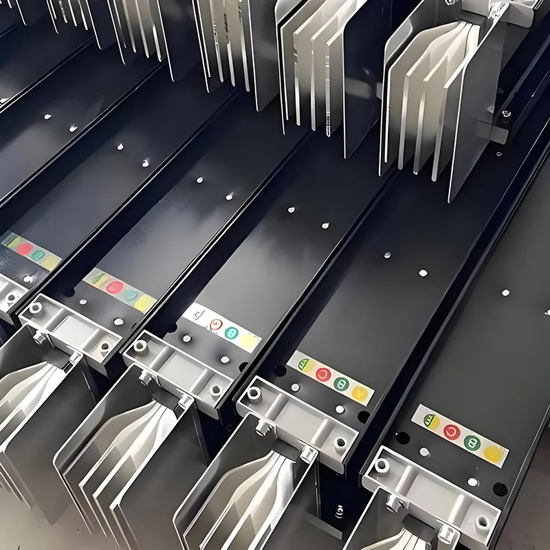 1000A சாண்ட்விச் பஸ்வே